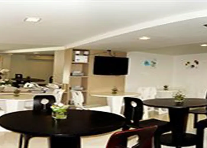西隆楠特拉酒店 3* 曼谷