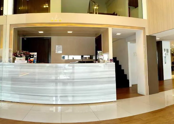Hotel Nantra Silom 3*