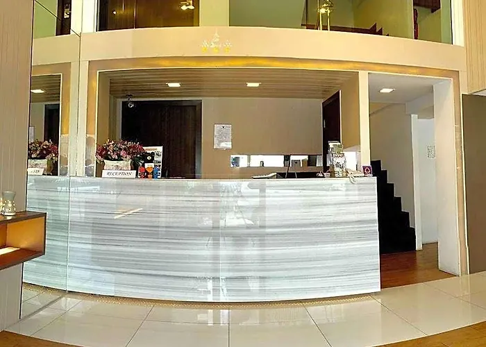 Hotel Nantra Silom 3*
