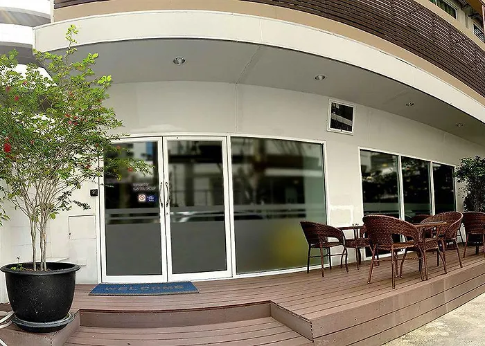 西隆楠特拉酒店 酒店